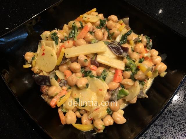Тhai style chickpeas and vegetables