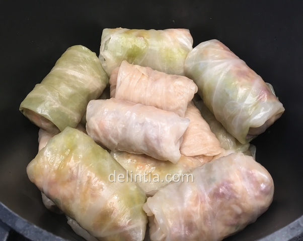 Fermented cabbage rolls